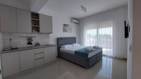 D&M Studio Apartments